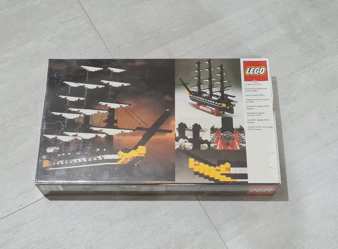 To clear Lego 10021 USS Constellation