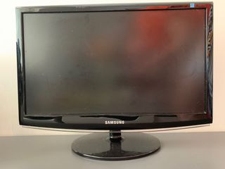 （分類：）位於 。 由 d1salestrading 提交（商品編號 1148660873，圖片 1）。簡介： 。