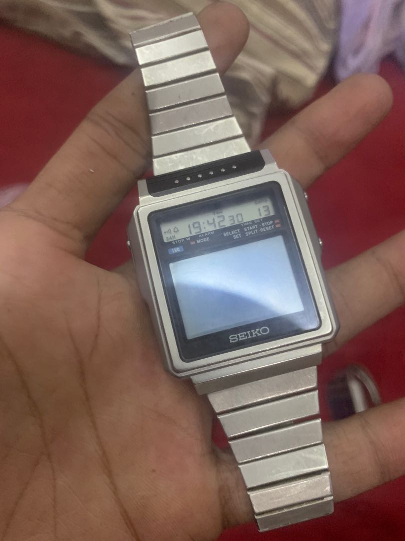 Seiko Vintage Digital TV Watch, Men's Fashion, Watches & Accessories,  Watches on Carousell