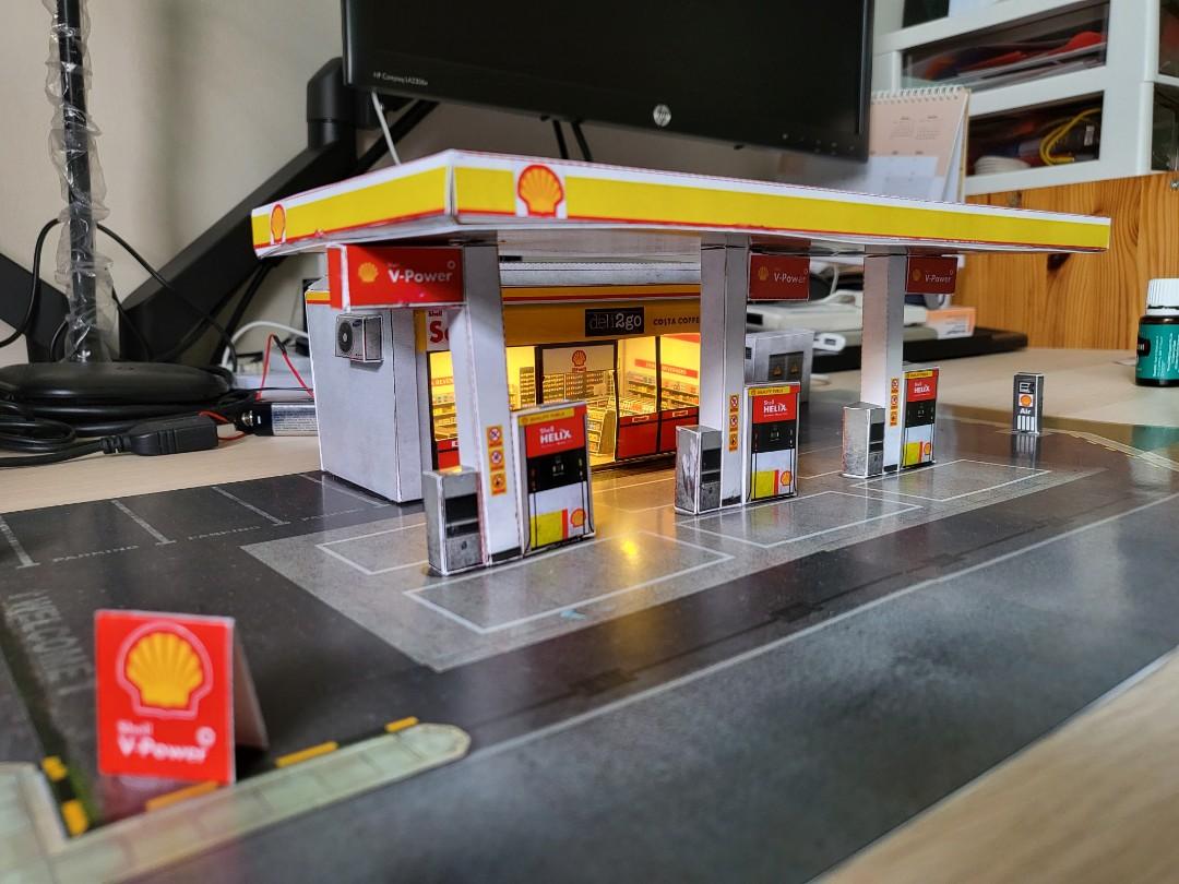 Shell Petrol Station 1/64 Diorama, Hobbies & Toys, Memorabilia