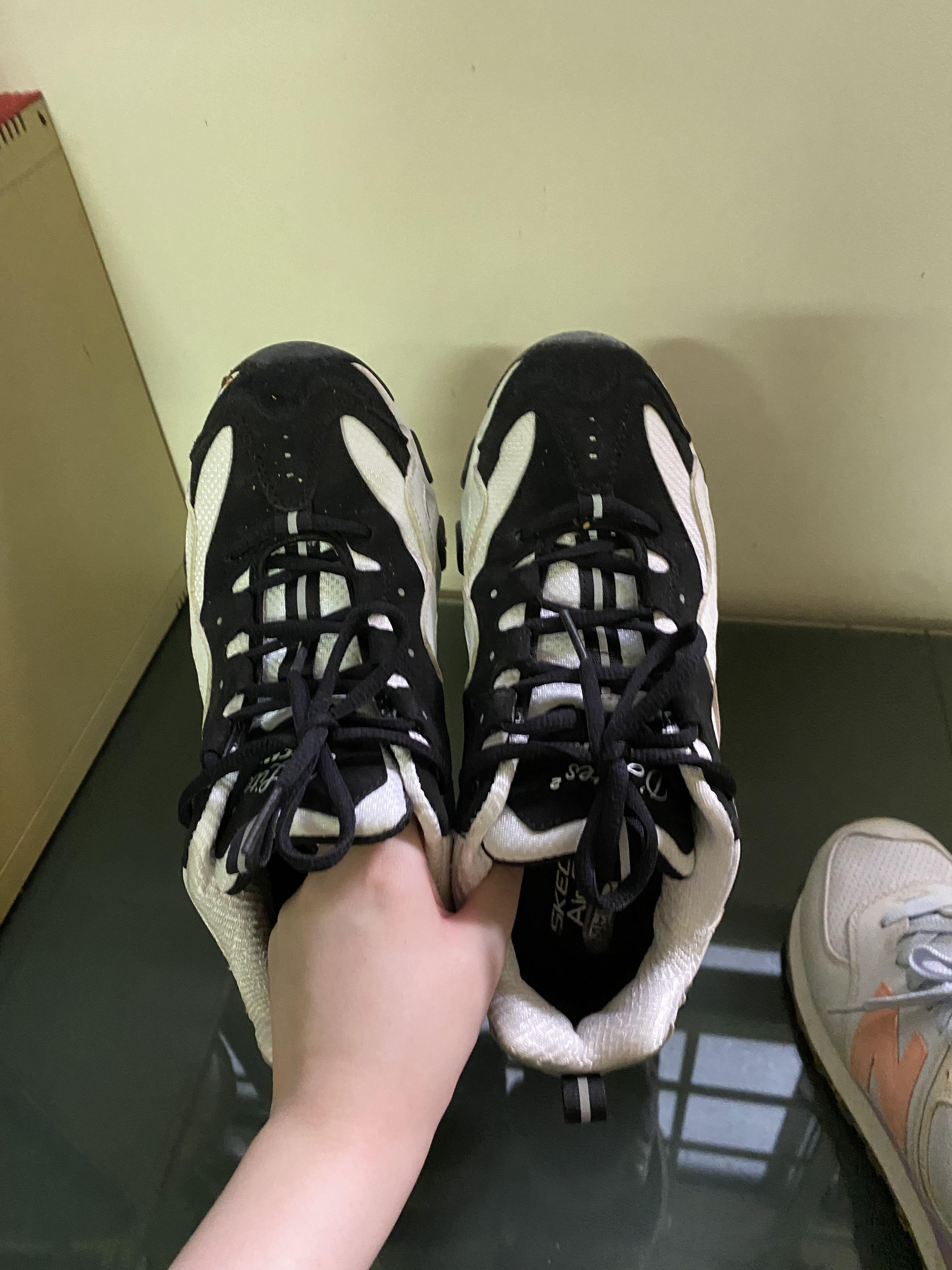 Exo skechers d'lites price deals