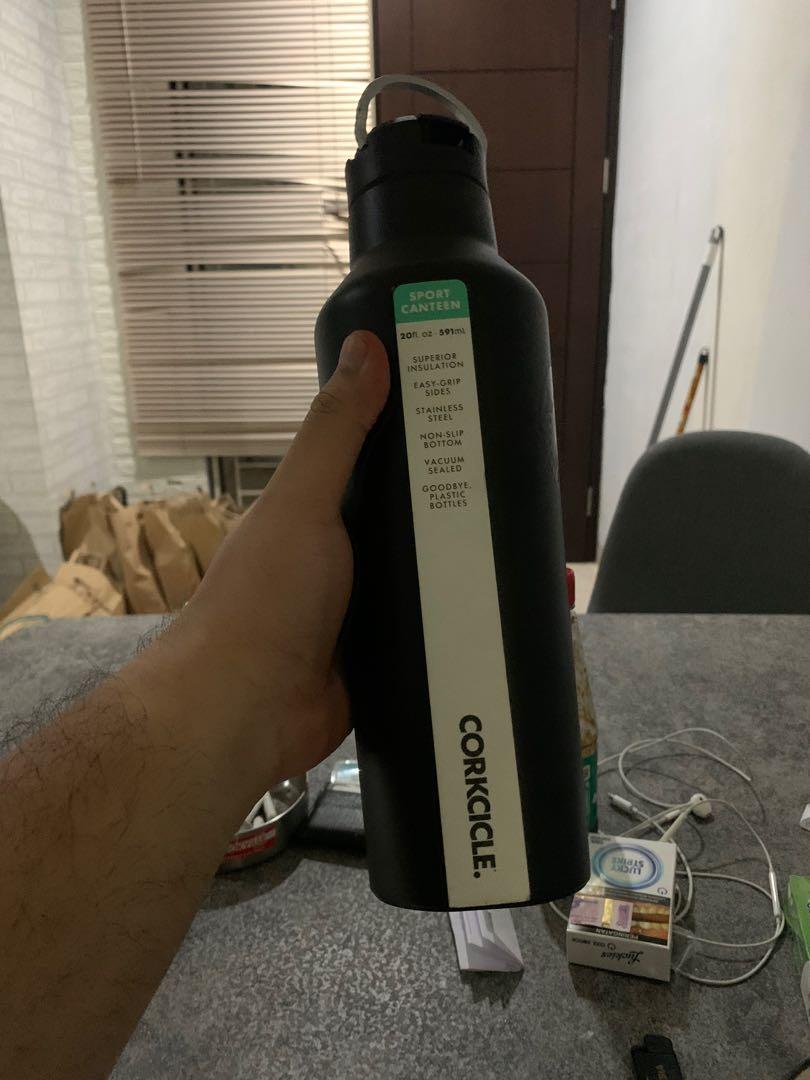 Tumbler starbucks X corkcicle, Serba Serbi, Others di Carousell