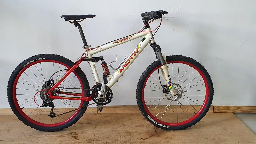 Motiv mountain outlet bike vortex