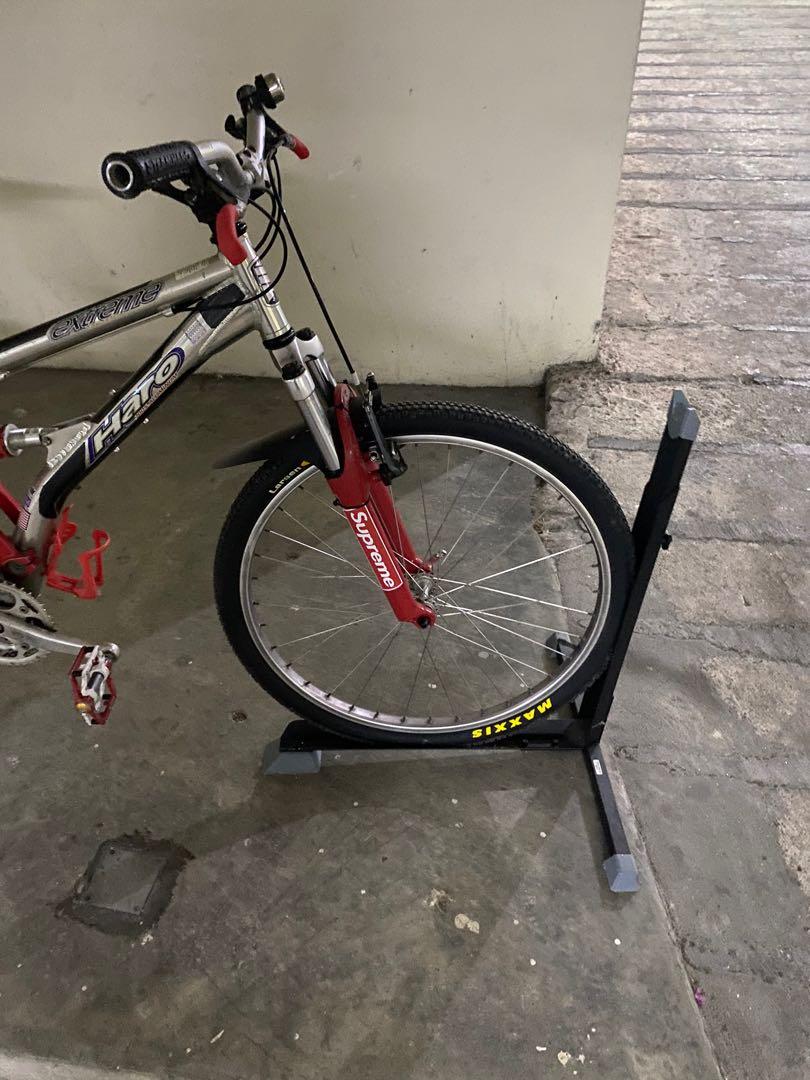 Used shop bike stand