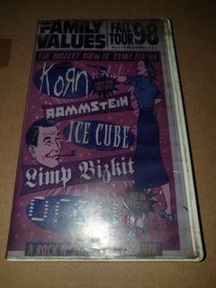 VHS - Family Values 98 Korn Limp Bizkit Incubus Ice Cube rammstein CD tape cassette  NU rap metal rock