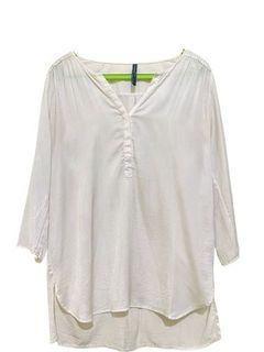 White Blouse Stradivarius