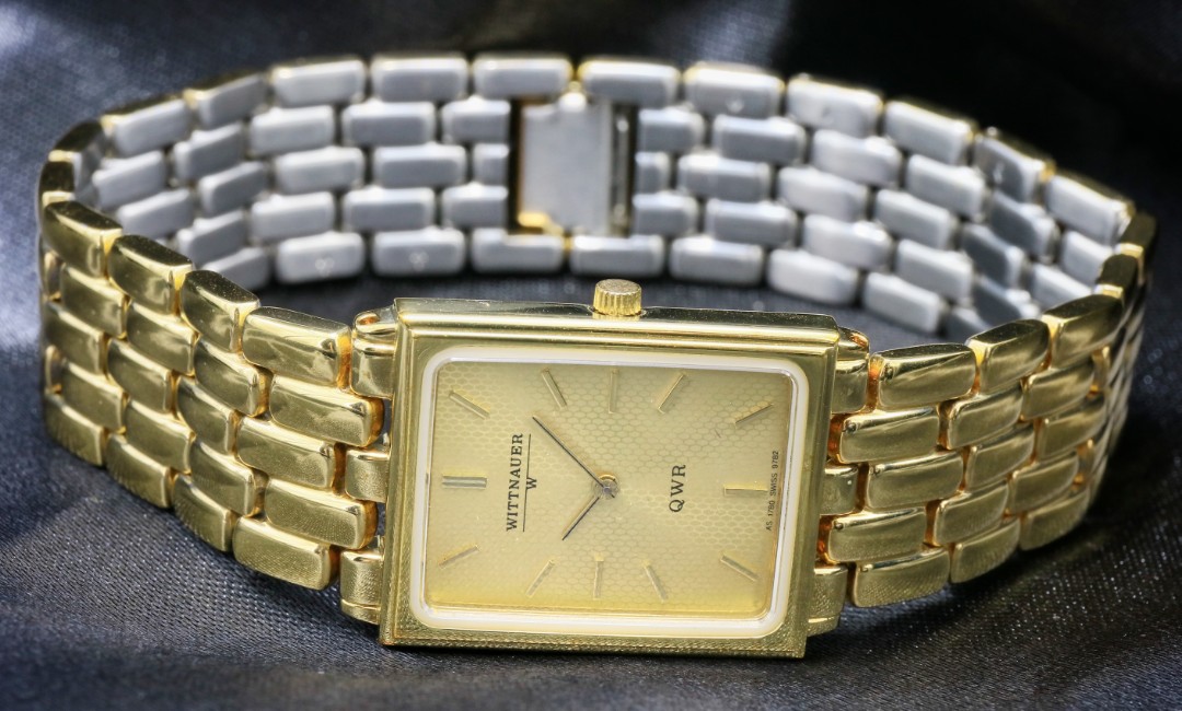 Wittnauer Men Rare QWR Rectangular Vintage Elegant 1980s Gold Tone Watch