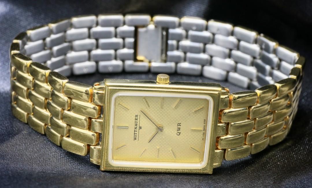 Wittnauer qwr watch deals