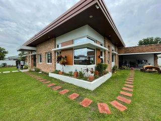 ||4 BEDROOMS HOUSE AND LOT WITH POOL FOR SALE IN CONCEPCION TARLAC NEAR CLARK