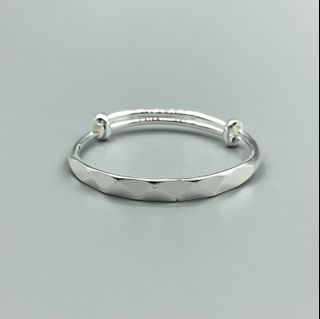 （分類：）位於 。 由 naranala 提交（商品編號 1148946965，圖片 1）。簡介： 。