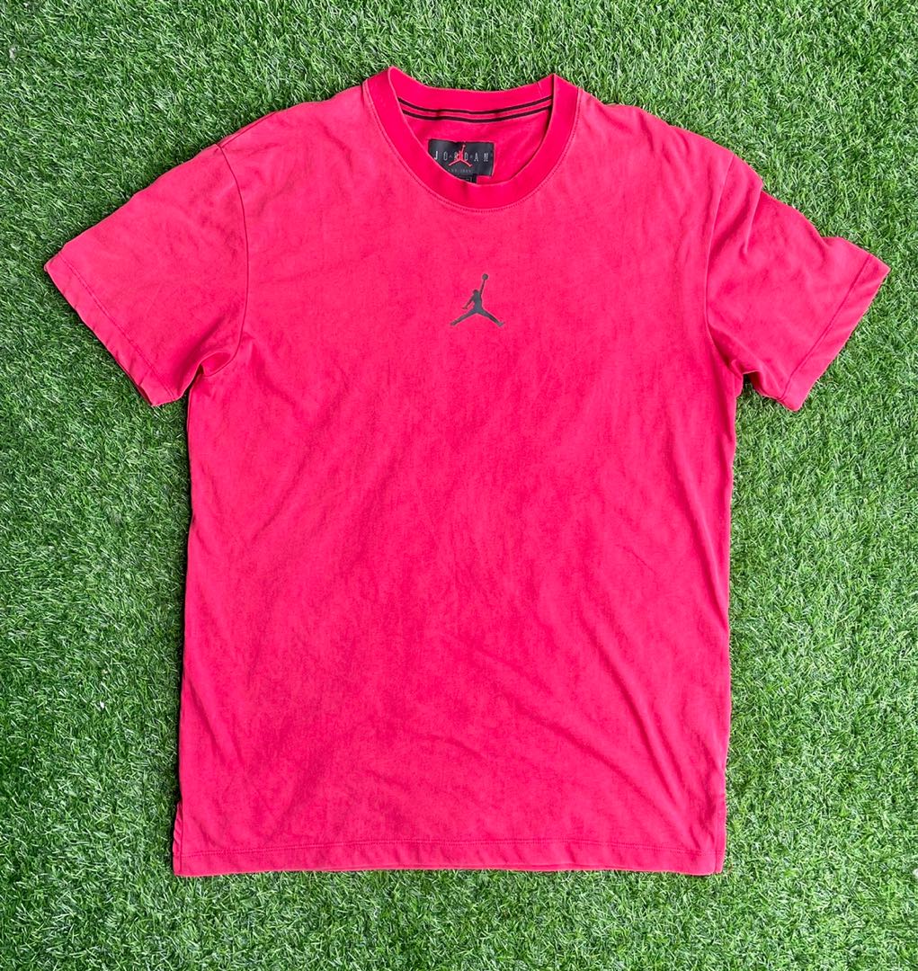 AIR JORDAN, Men's Fashion, Tops & Sets on Carousell