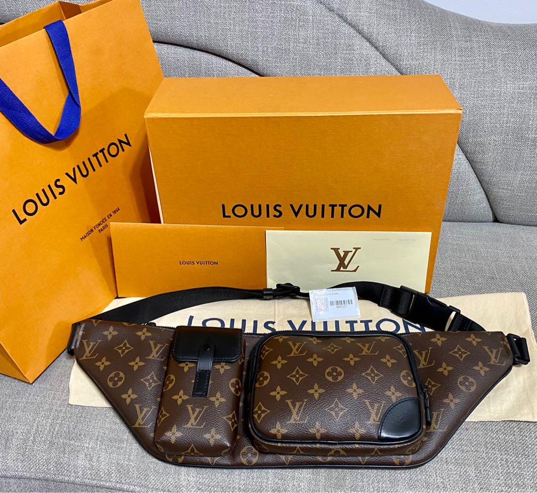 Louis Vuitton Christopher Bumbag Review! 