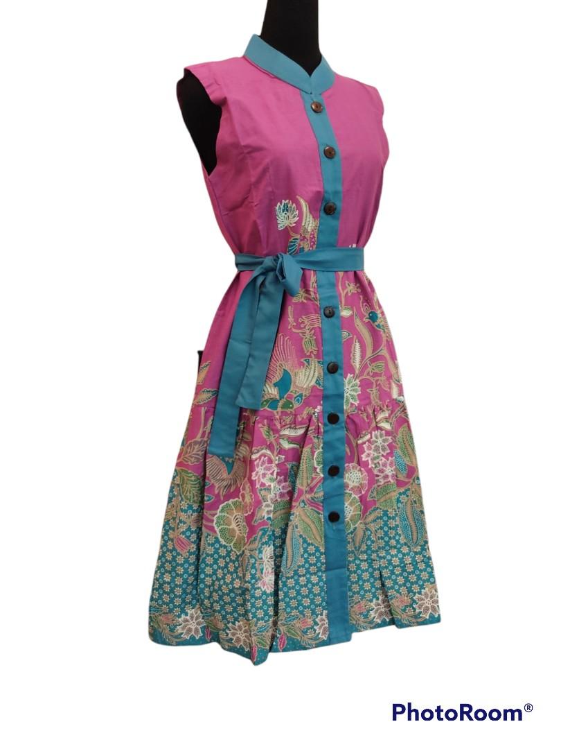 Batik dress in Classic and unique motif women s office dress casual dress. Women s Fashion Dresses Sets Dresses on Carousell
