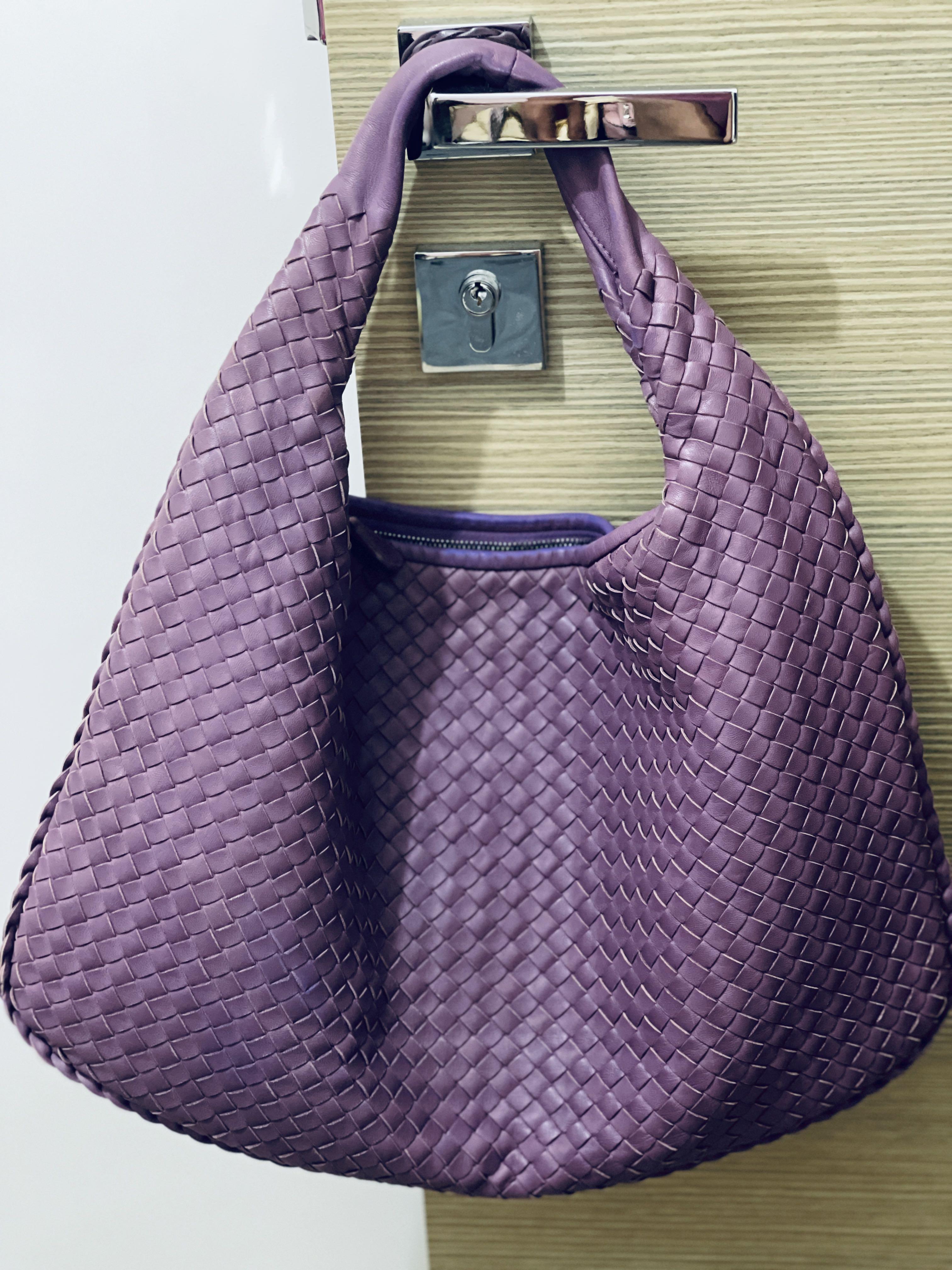 bottega veneta intrecciato hobo bag