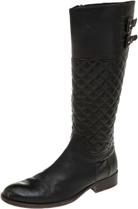 BURBERRY Black Quilted Leather Knee High Flat Boots US 7, Women's Fashion,  Footwear, Boots on Carousell