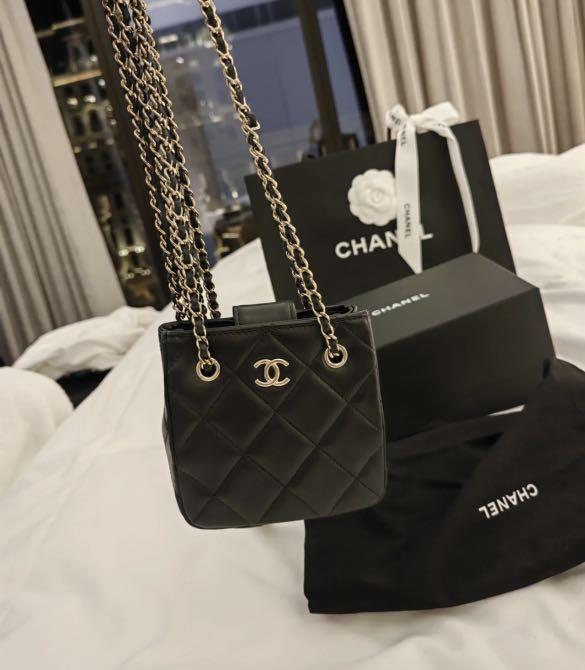 Chanel mini clearance bucket