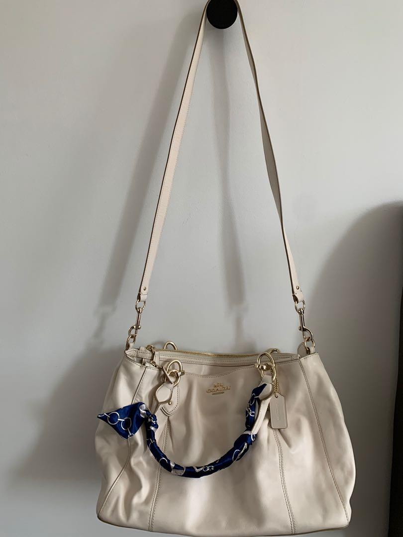 coach crossbody bag cream color