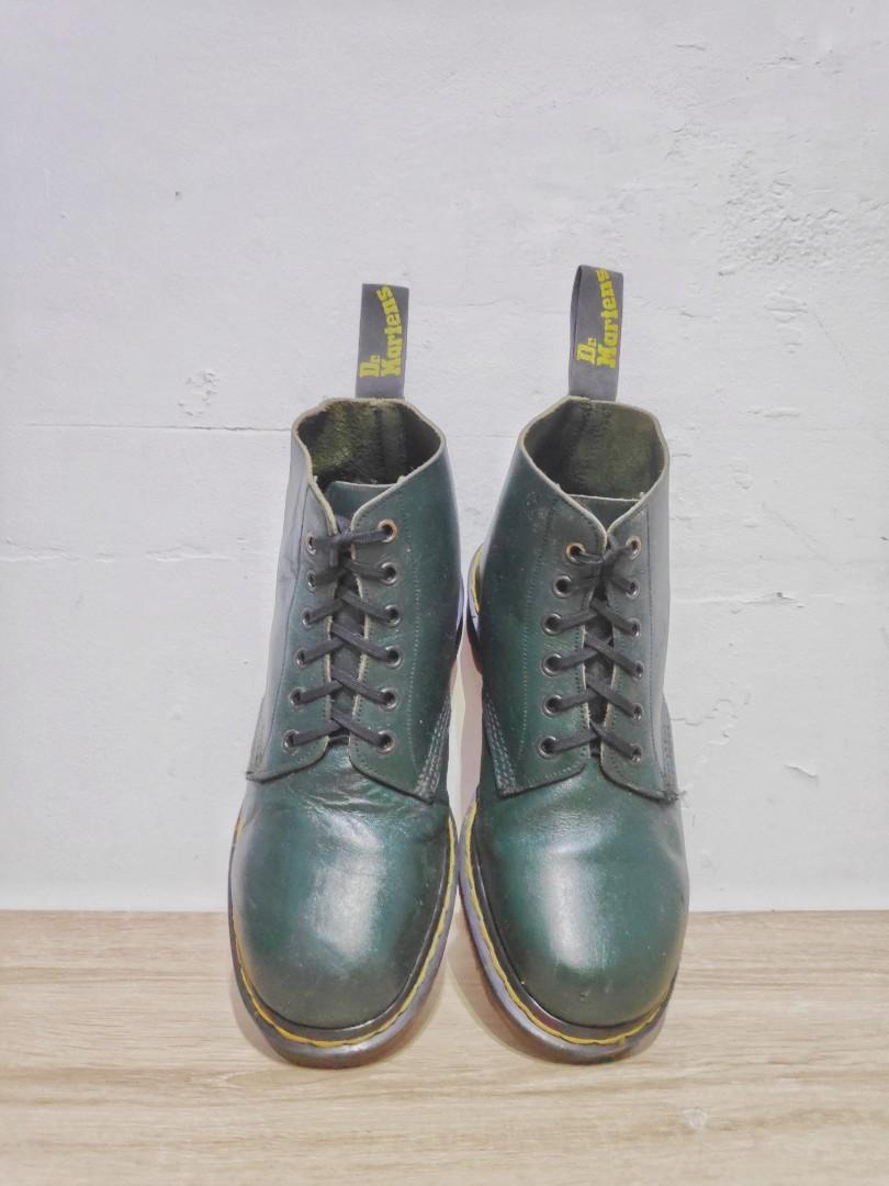 Dr. Martens 101 Vintage green, Fesyen Pria, Sepatu , Sepatu Boot di  Carousell
