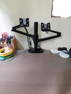 (Category: ) located in . Submitted by nappr (Listing ID 1148924456, Image 1). Description: .