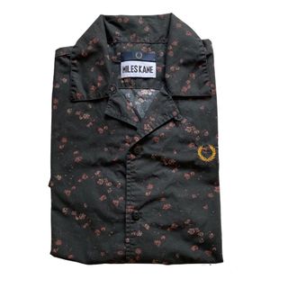 (Category: ) located in . Submitted by green.thrifstore (Listing ID 1148994296, Image 1). Description: .