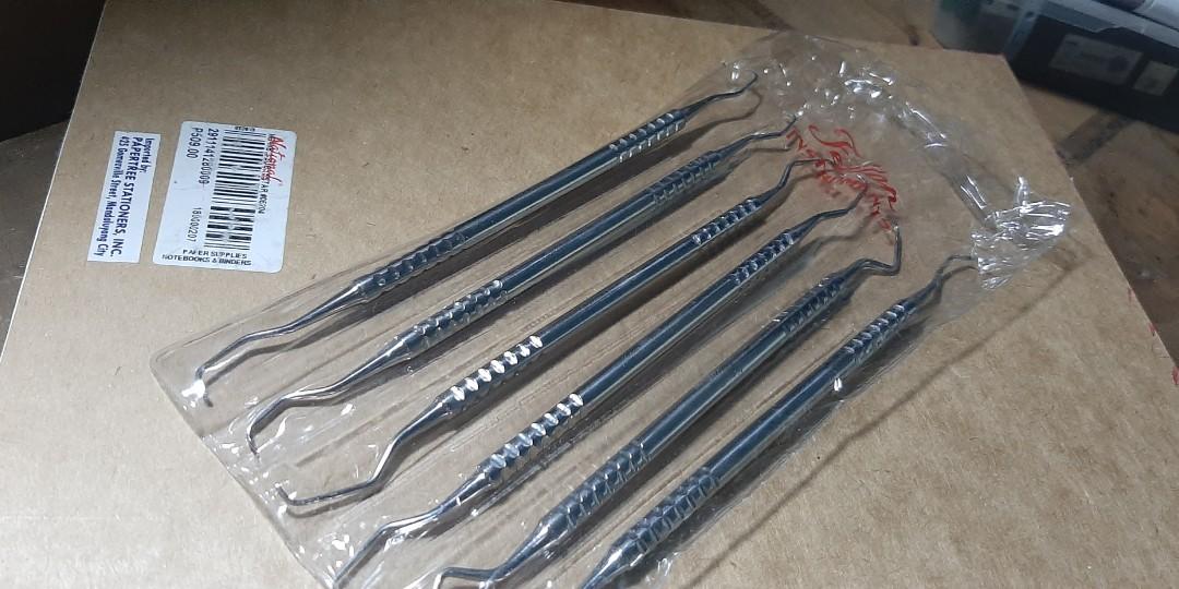 gracey curette set of 6 (Category: Medical Supplies & Tools) located in Malabon City. Submitted by gracedieb (Listing ID 1148974417, Image 3). Description: - never been used - feldon brand - price is negotiable.