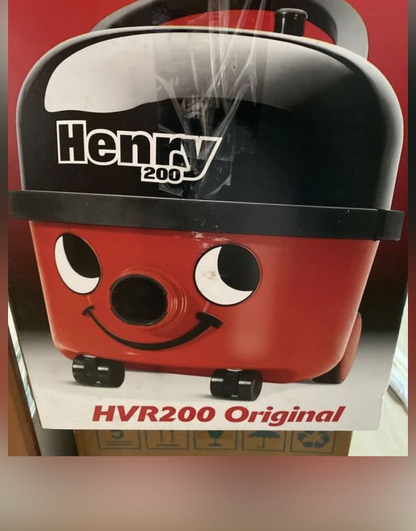 Henry 200 vacuum, TV & Home Appliances, Vacuum Cleaner & Housekeeping