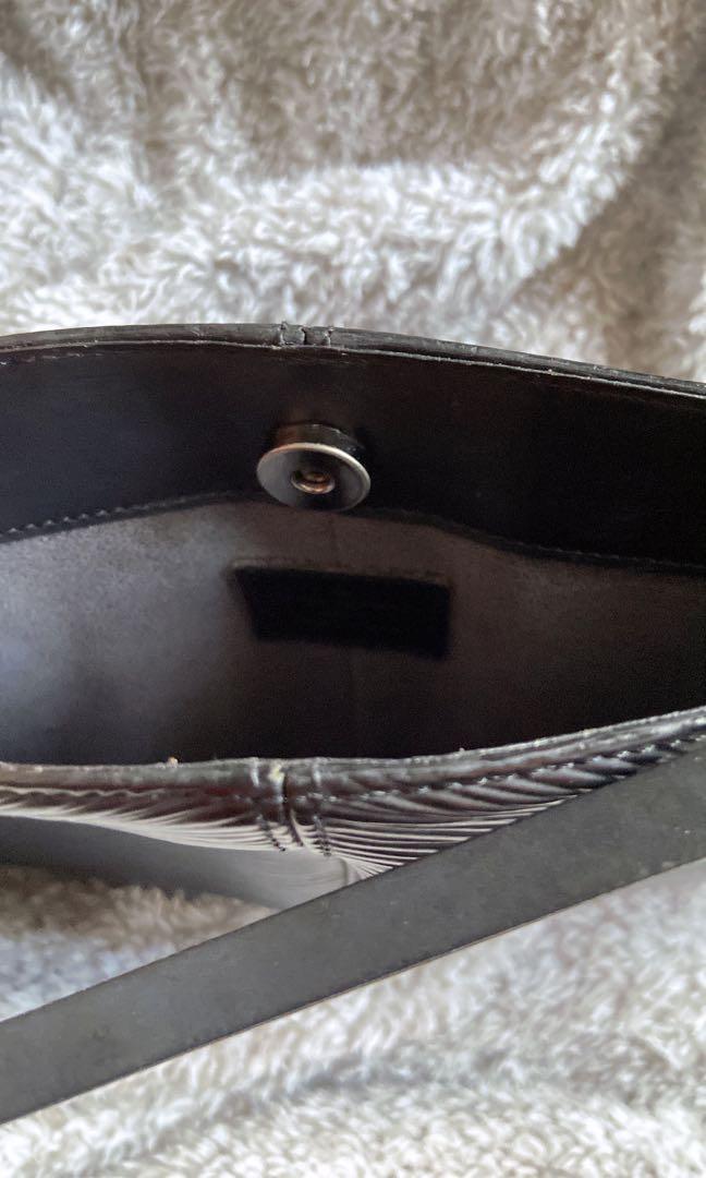 Japan Used Bag] Second Hand Louis Vuitton Pochette De Milune Epi
