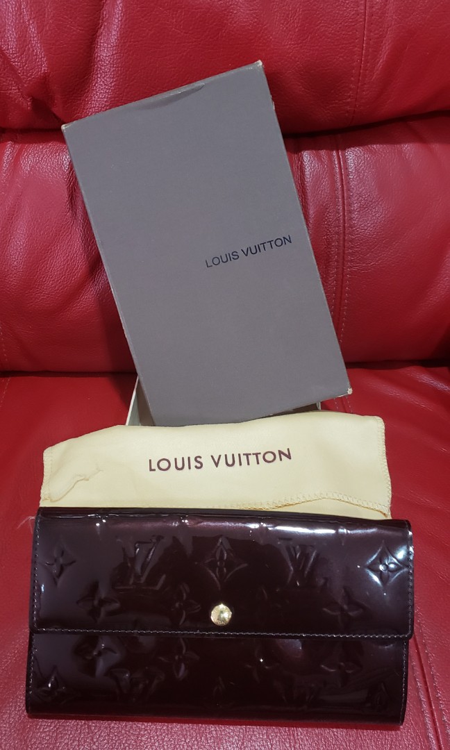 LV Vernis Sarah Wallet in Amarante, Luxury, Bags & Wallets on Carousell