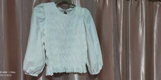 (Category: ) located in . Submitted by Bea_preloved (Listing ID 1148971122, Image 1). Description: .