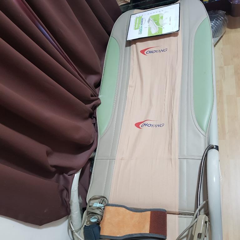 Massage Bed (Choyang), Furniture & Home Living, Furniture on Carousell