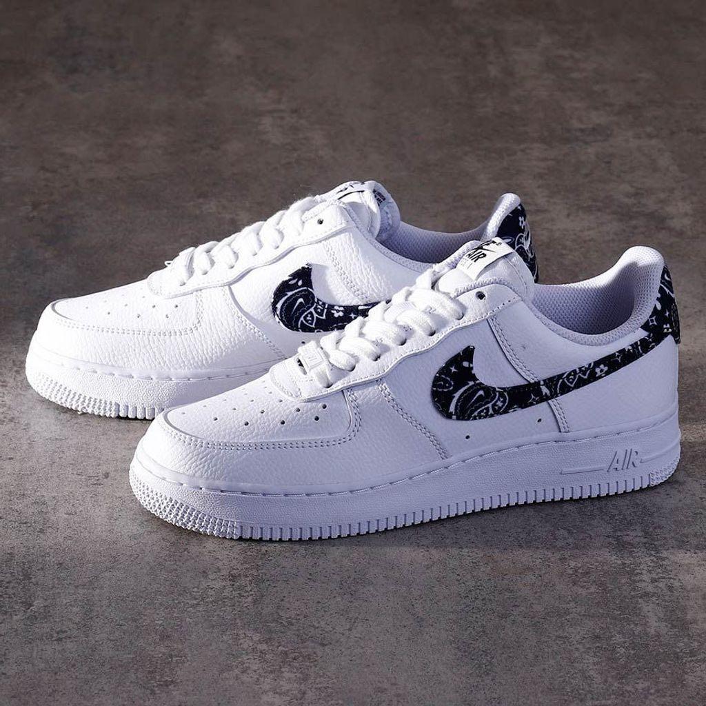 Nike Air Force 1 Black Paisley 黑白變形蟲腰果花, 她的時尚, 鞋