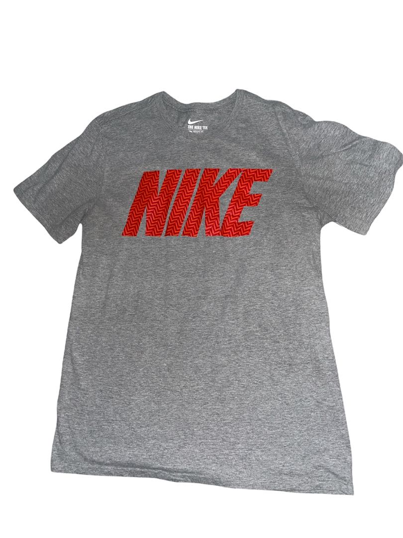 Gray and red nike shirt clearance