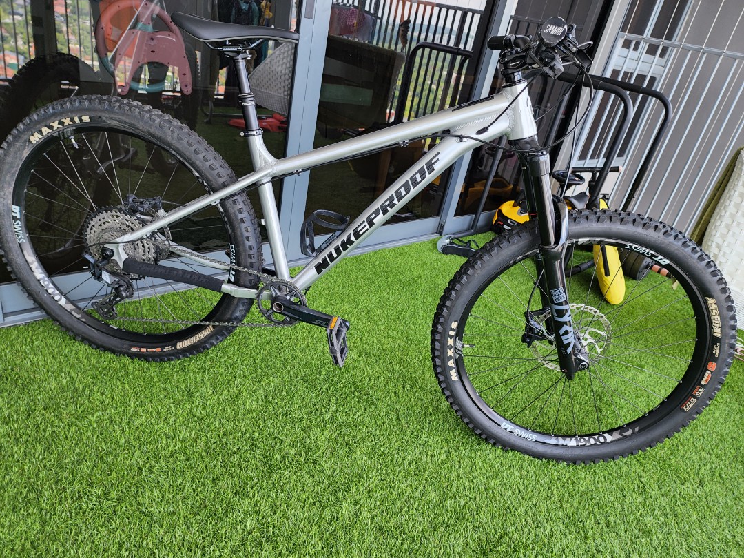 Nukeproof scout pro 2025 275