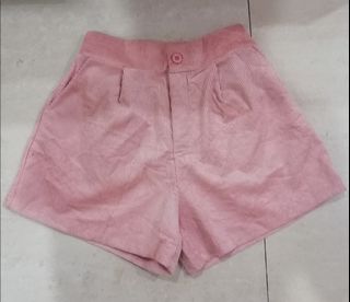 (Category: ) located in . Submitted by qiannn55 (Listing ID 1148955524, Image 1). Description: .