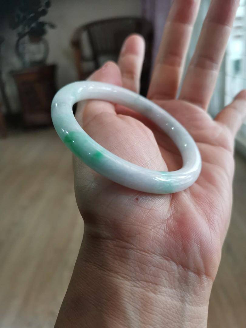 Moss in snow jade bangle discount