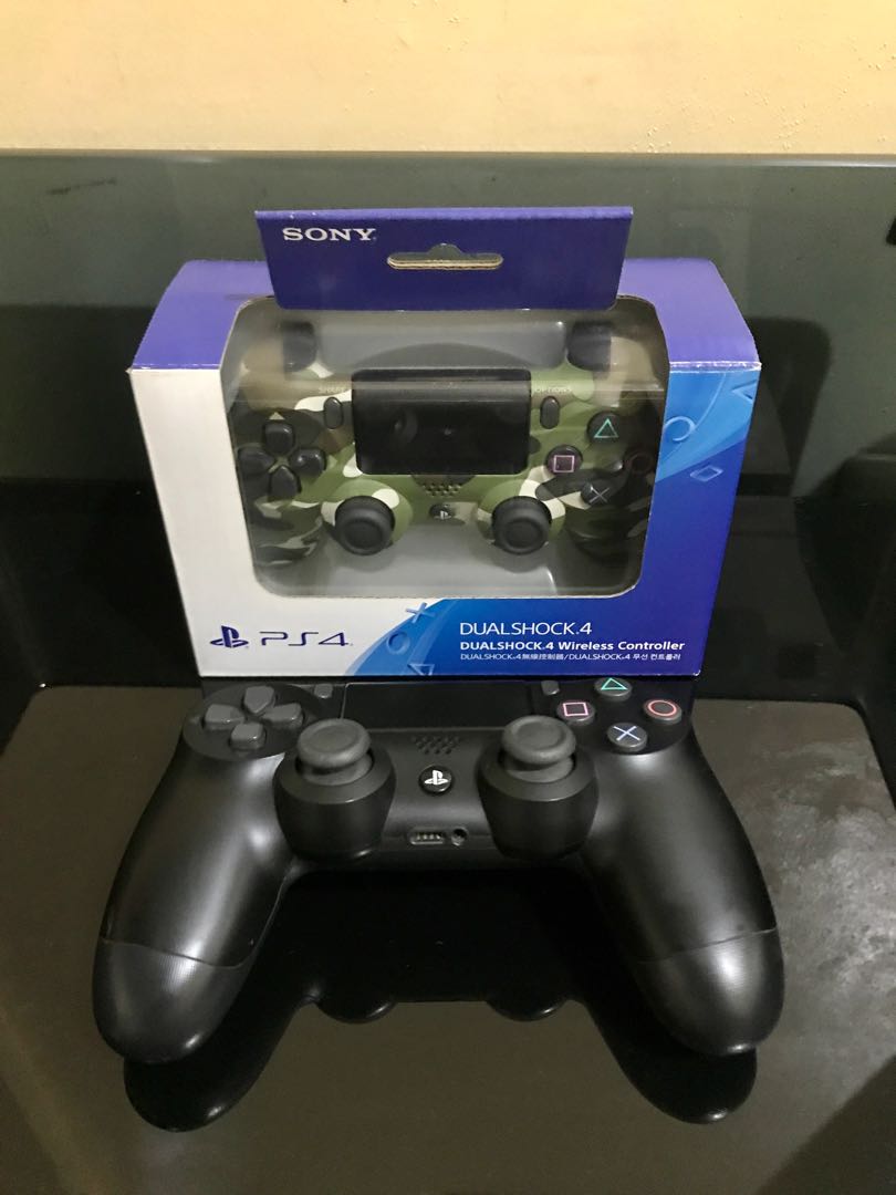 Ps4 dual shock 4 controller, Video Gaming, Gaming Accessories, Controllers on Carousell