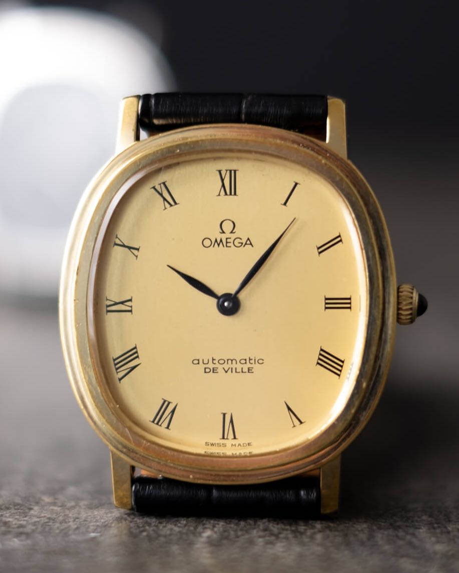 Omega sales oval watch