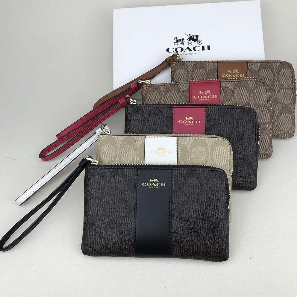 Coach wristlet wallet hotsell sale