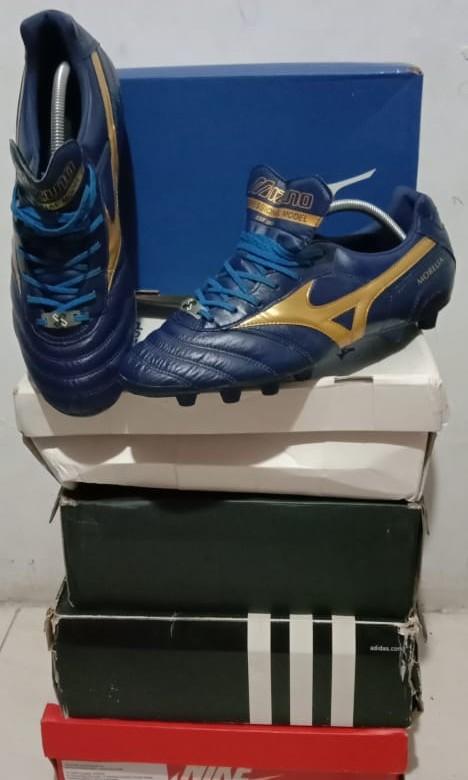 Sepatu bola Mizuno morelia mii Olah Raga Perlengkapan Olahraga