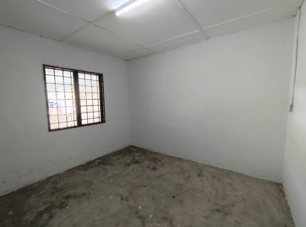 Taman Saga Kulai Single Storey Low Cost House,Kulai,Original Condition