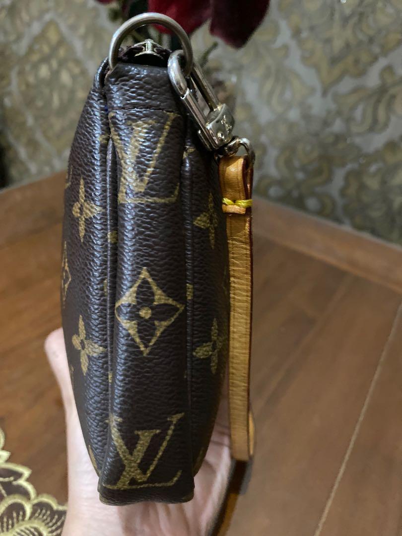 Tas Louis Vuitton Shoulder bag mini, Barang Mewah, Tas & Dompet di