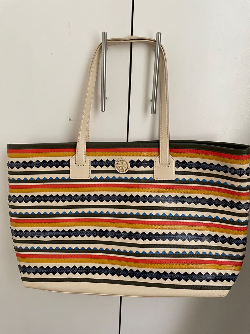 Tory burch zig zag tote 2025