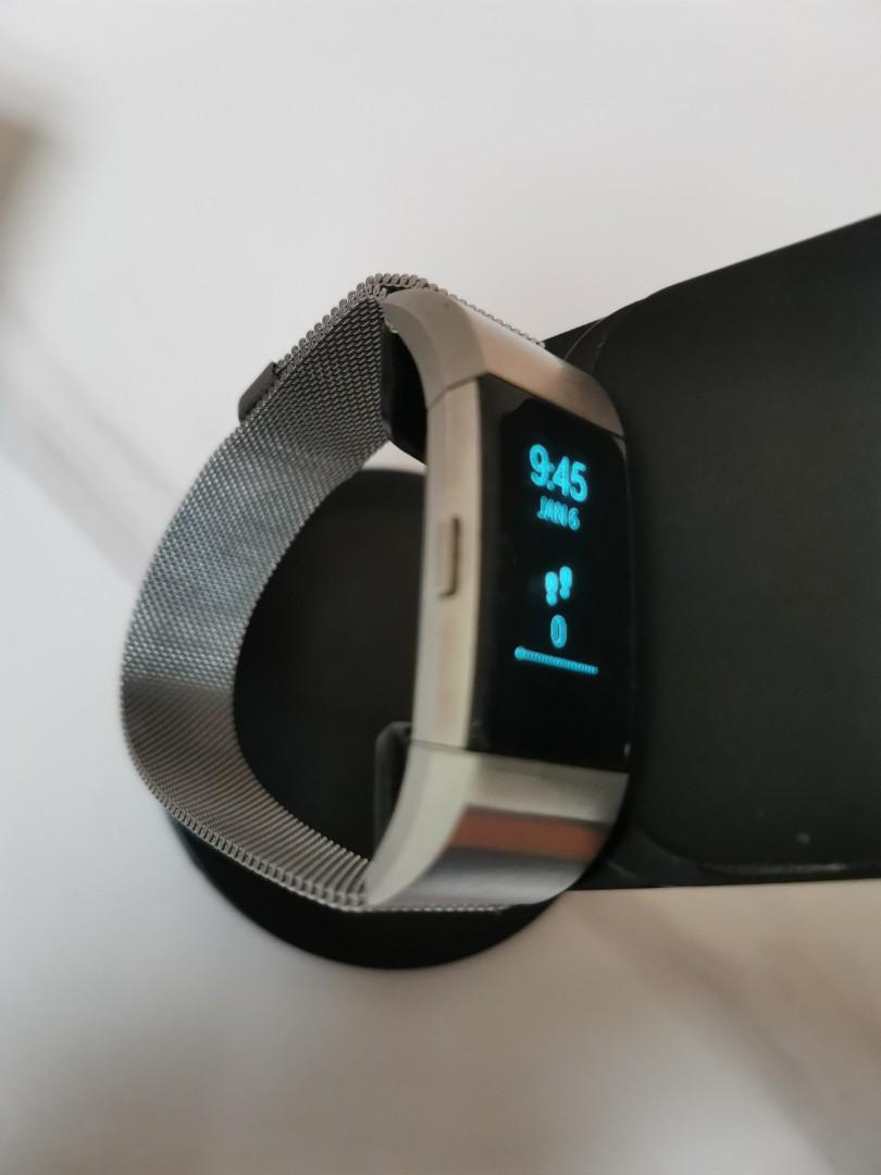 Used fitbit charge 2 store