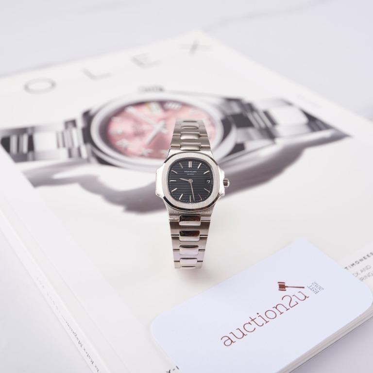 Used patek clearance philippe nautilus