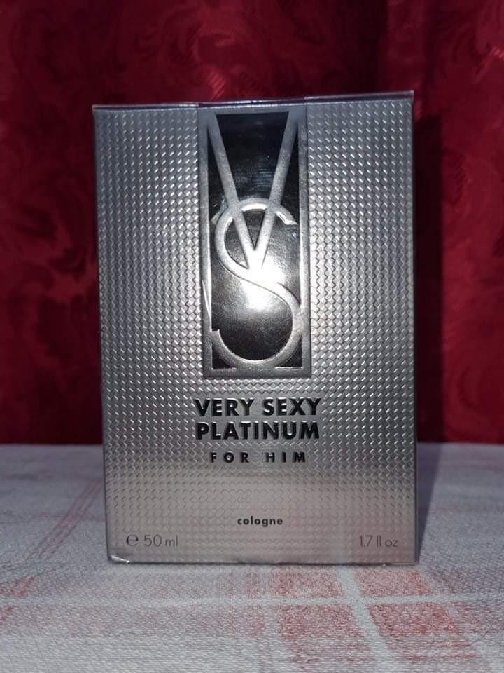 Perfume very sexy 2025 platinum
