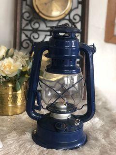 Vintage kerosine lamp