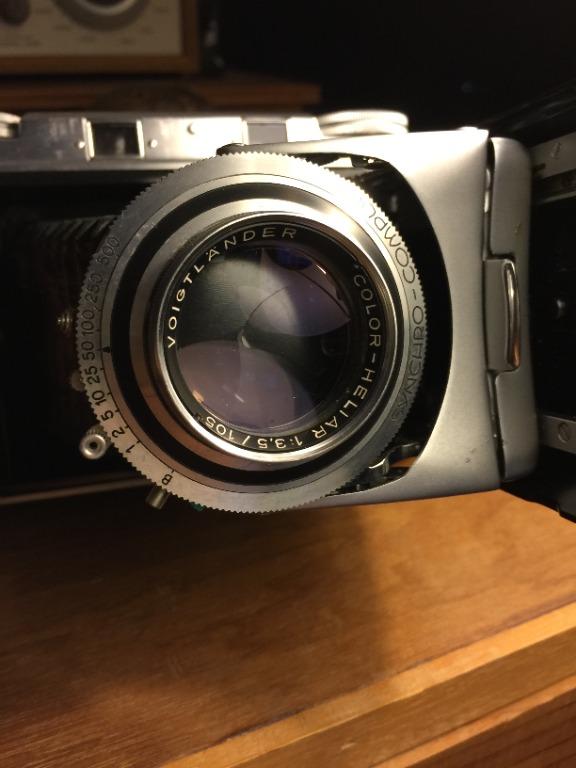 Voigtlander Bessa II with Color Heliar f3.5 105mm lens 6x9 medium