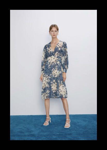zara doll dress (Category: Dresses) located in Quezon City. Submitted by donanuts (Listing ID 1148865138, Image 1). Description: brand new washed once never used.