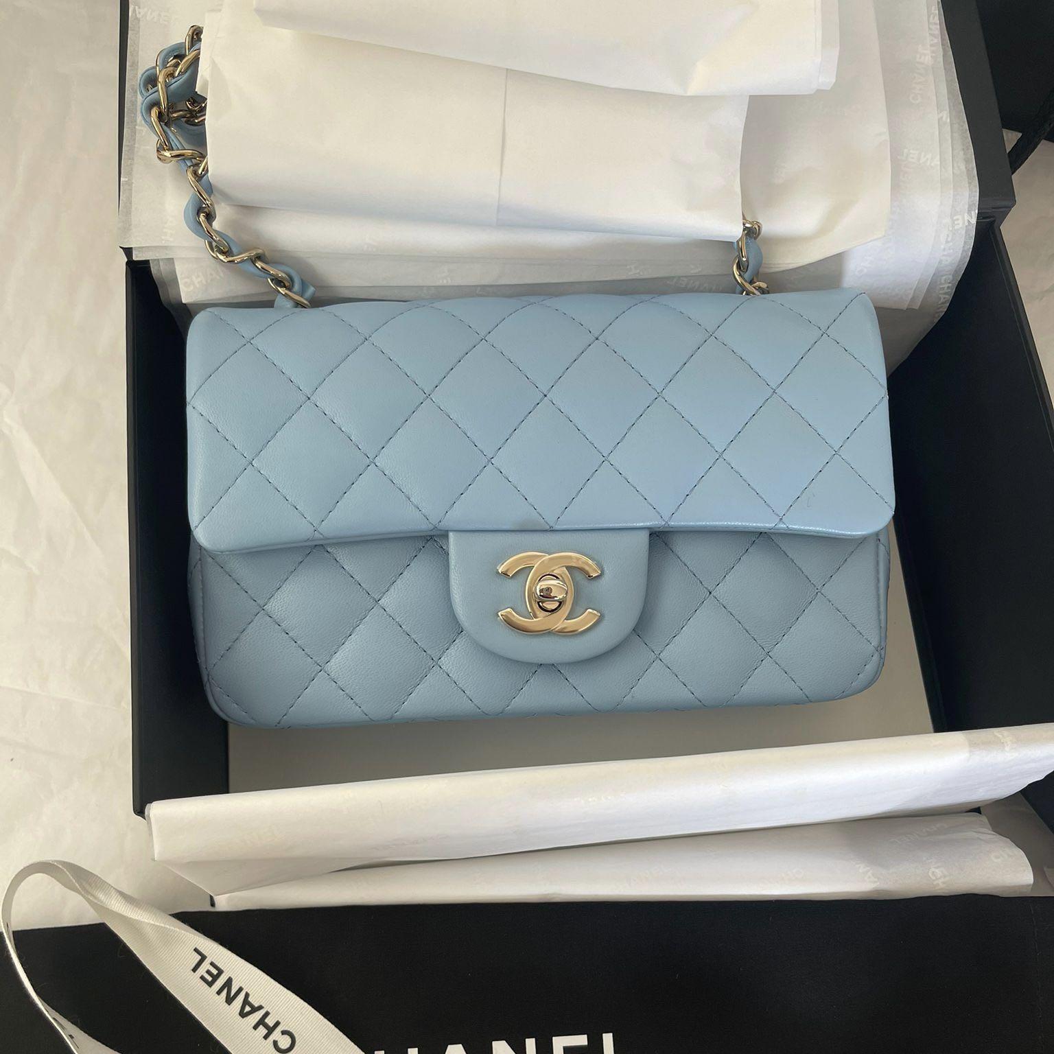 BELOW RETAIL  CHANEL 22S Small Classic Flap in Light Blue Caviar with  LGHW Luxury Bags  Wallets on Carousell