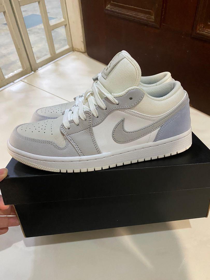Air Jordan 1 Low Paris, Men's Fashion 